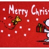 Image 5: 1x oder 2x Fußmatte mit weihnachtlichem Snoopy-Motiv