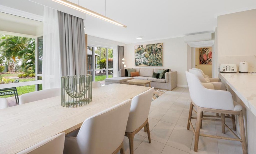 Image 6: Palm Cove Getaway: Two or Three-Bedroom Apartment with WiFi