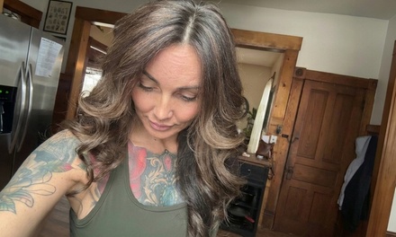 Design haircut and blowout - Just Teasin Salon