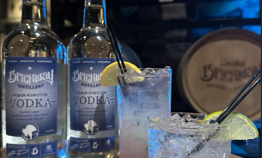 Image 2: Cocktails or 16 oz Beers & 1-L Bottles of Vodka to Take Home