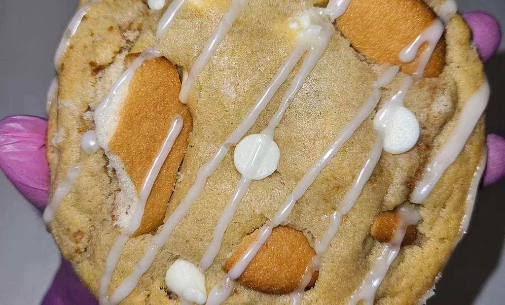 Indulge in Fresh, Homemade Quarter-Pound Cookies