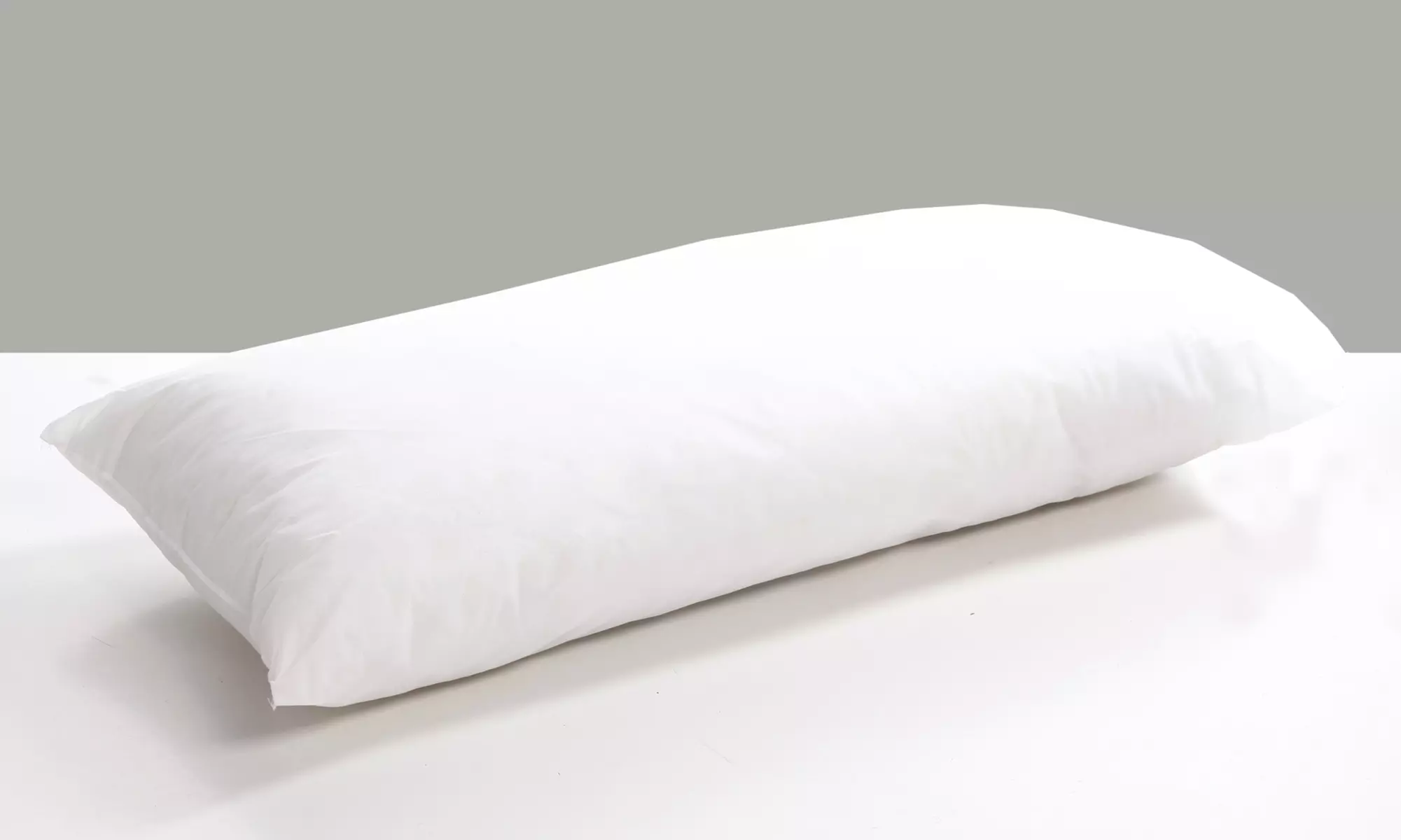 1 o 2 almohadas Tanuk Ecodream tacto pluma - Primary Image