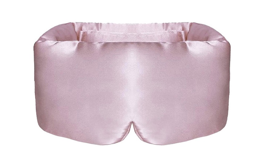 Image 7: Face-Hugging Padded Sleeping Eye Mask