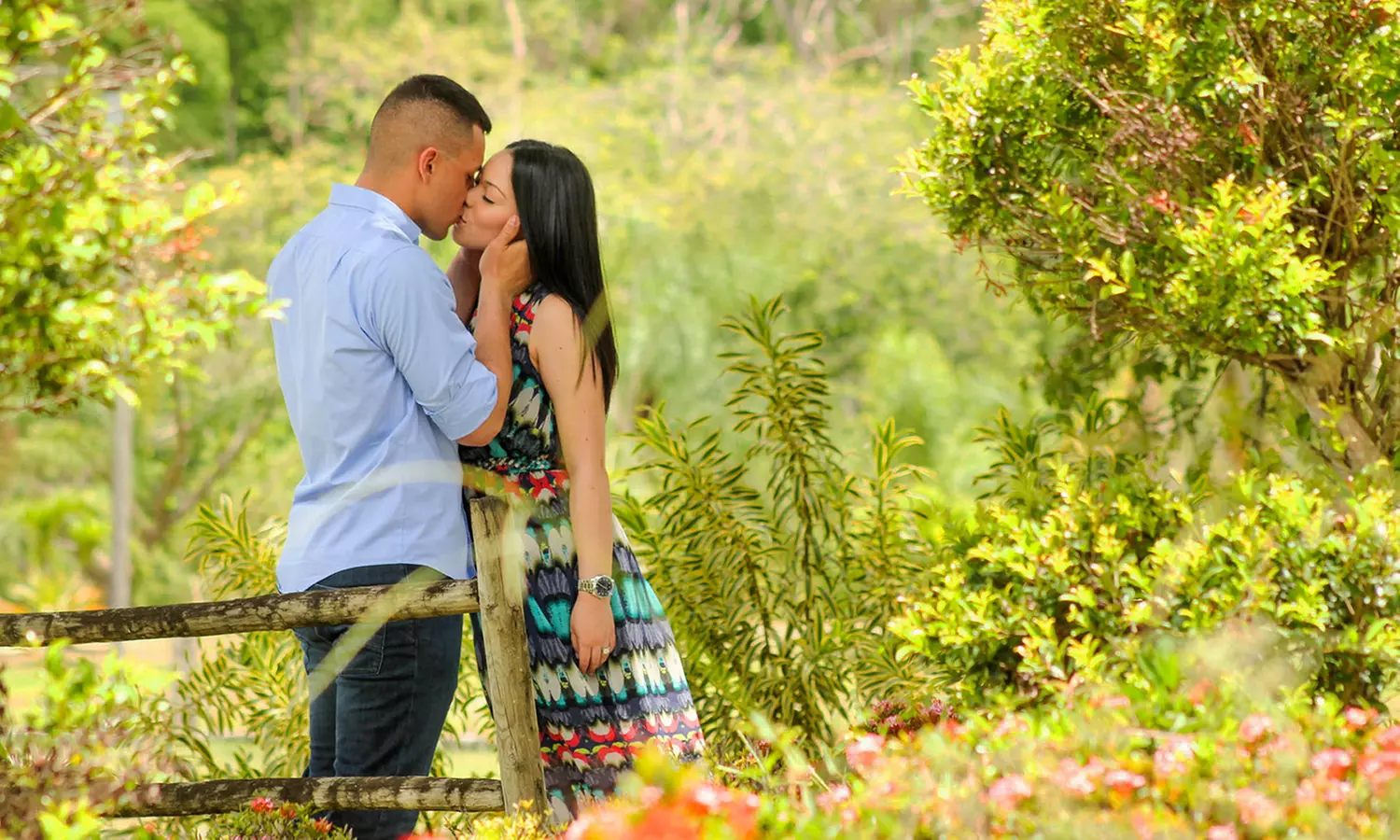 $85 for 60-Minute Engagement Photo Shoot  — Cellymari Sanchez Photography - Primary Image