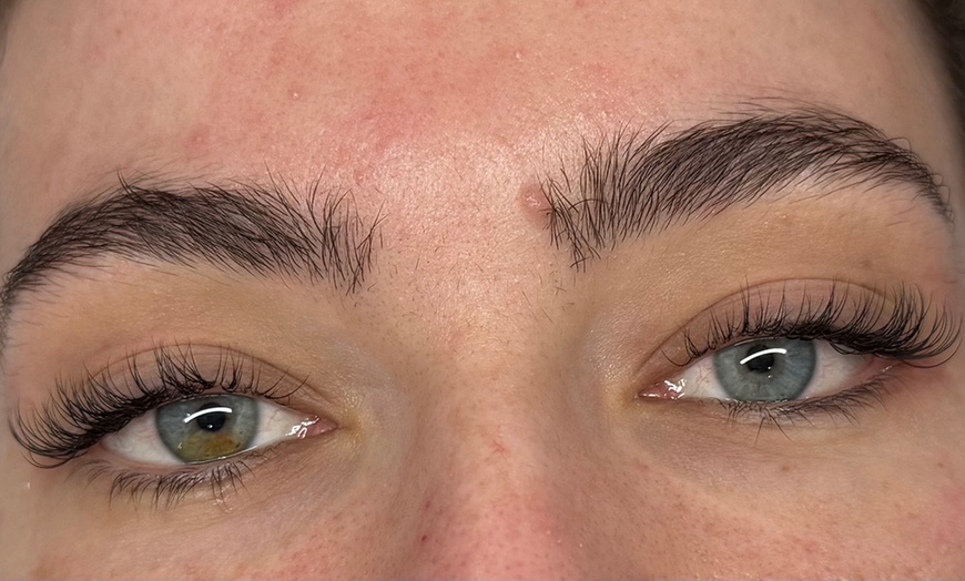 Image 3: Extensiones de pestañas "Ipanema" con opción a 1 o 2 rellenos