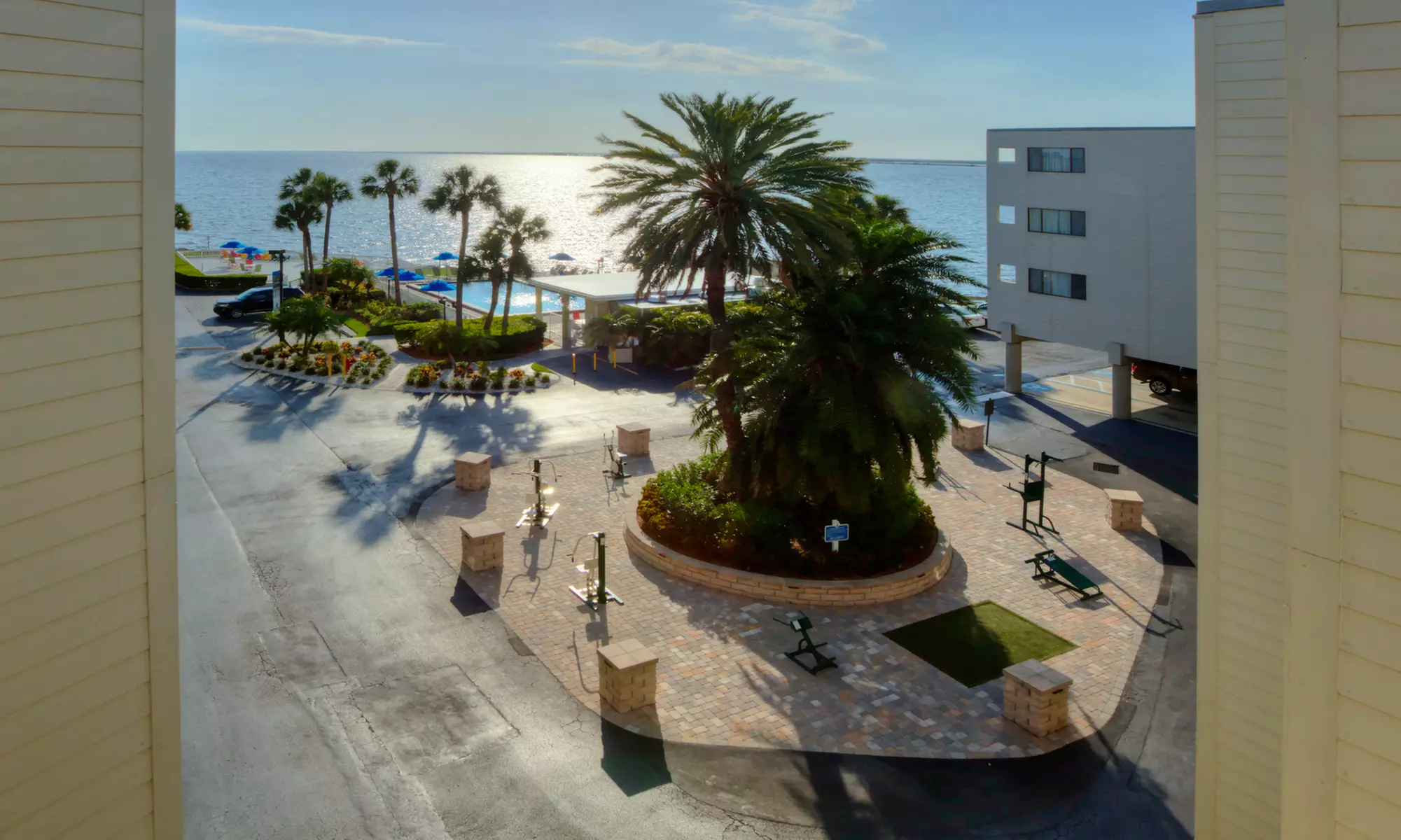 Sailport Waterfront Suites: Your Gateway to Bayside Serenity

