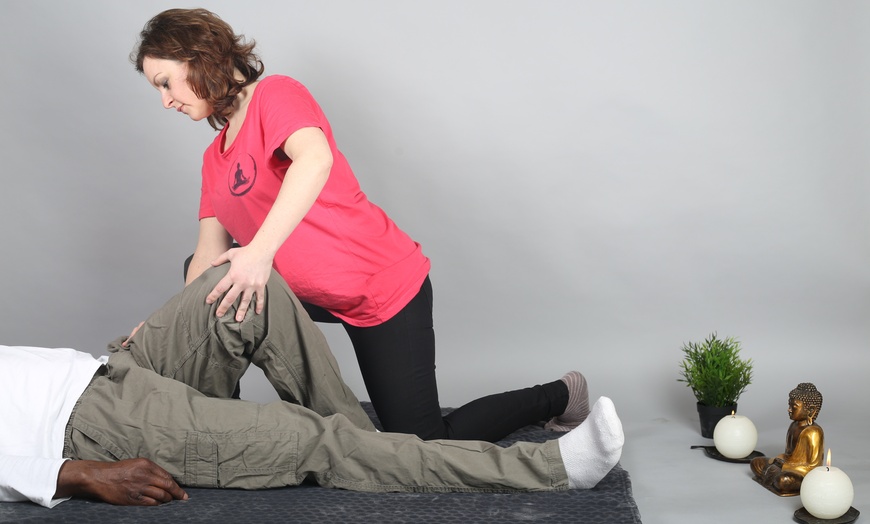 Image 1: Jusqu'à 50% de remise sur Massage - Shiatsu chez EVIDEMMENT SOI