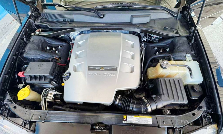 Image 5: 1, 2 o 4 lavados para coche con opción a tratamiento hidrofóbico y más