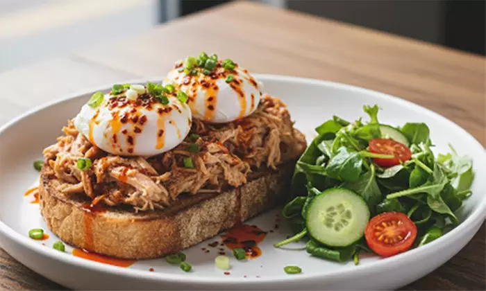 Frühstücksgericht & Heißgetränk nach Wahl für 1, 2 oder 4 Personen