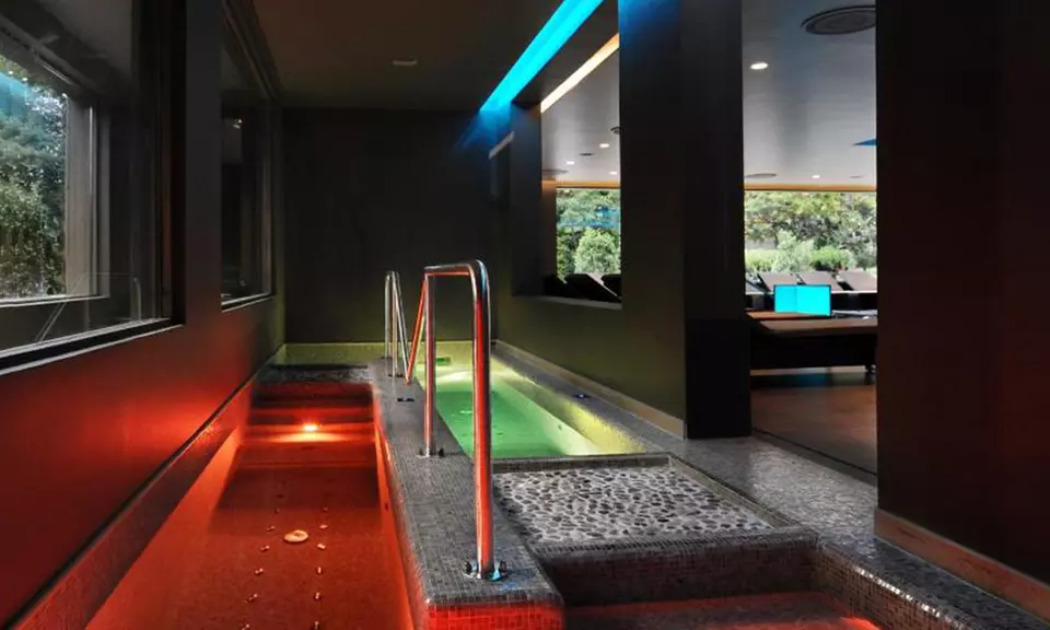 Fiuggi 4*: camera Superior con colazione, mezza pensione e Spa