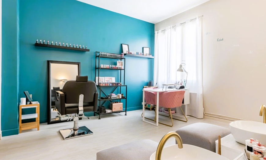 Image 7: Shampoing, coupe et brushing avec couleur et balayage en option