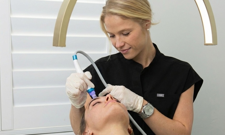 Image 3: One or Two 60-Minute Firming Marks/Facials with Aqua Derma Facial