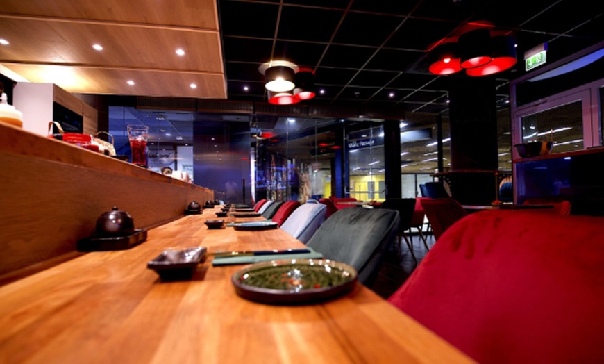 Image 2: Sushi-Bowl inkl. Softgetränk für 2 oder 4 Personen