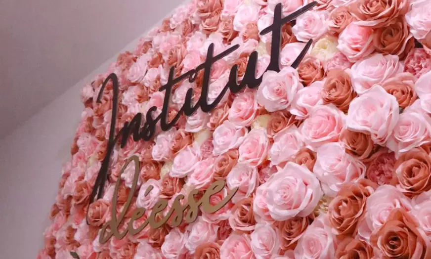 Rehaussement des cils chez INSTITUT DEESSE