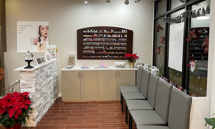 Image 3: Up to 30% Off on Hot Stone Massage at Dream Tips Nails & Spa 2