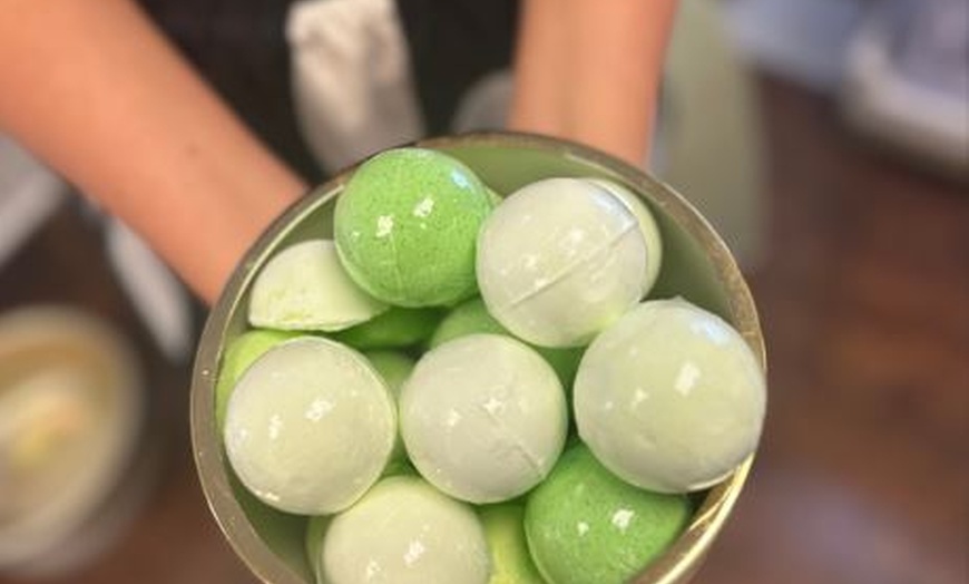 Image 3: European, Vitamin C or Customized Facial with 60 Minute Pedicure