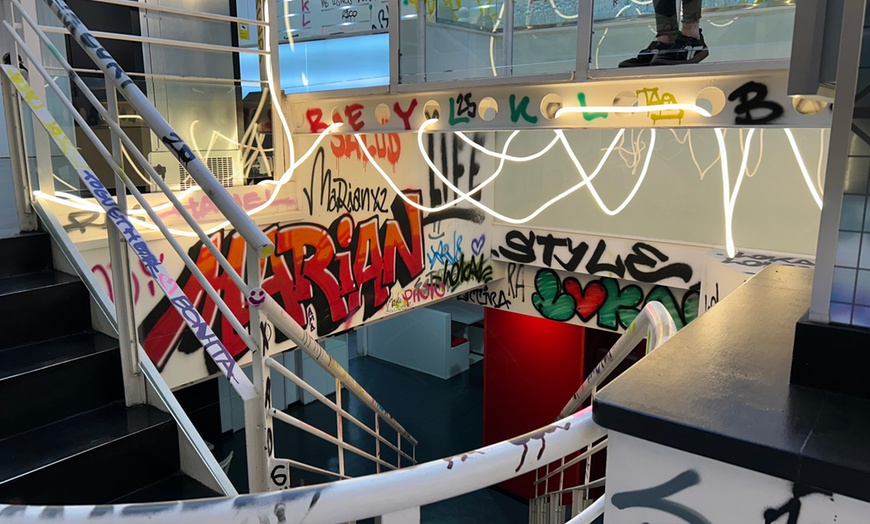 Image 5: Menú de burgers a elegir con bebida, entrante y postre opcionales