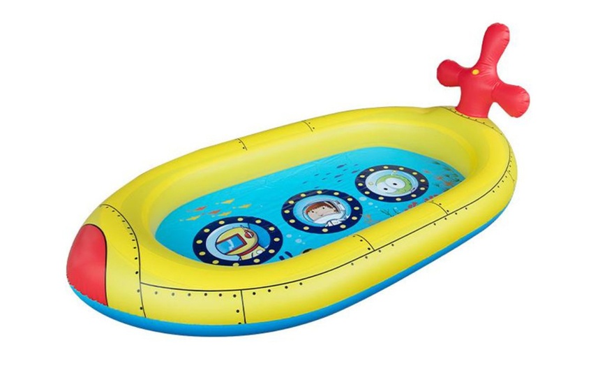 Image 2: Inflatable Kids Spray Pools