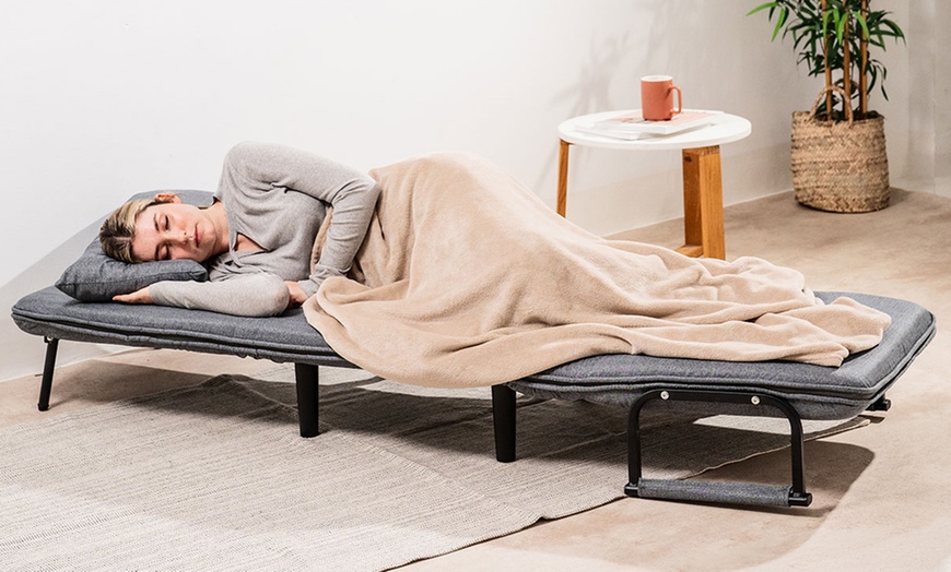 Image 6: InnovaGoods 4-in-1 omvormbare eenpersoonsslaapbank  