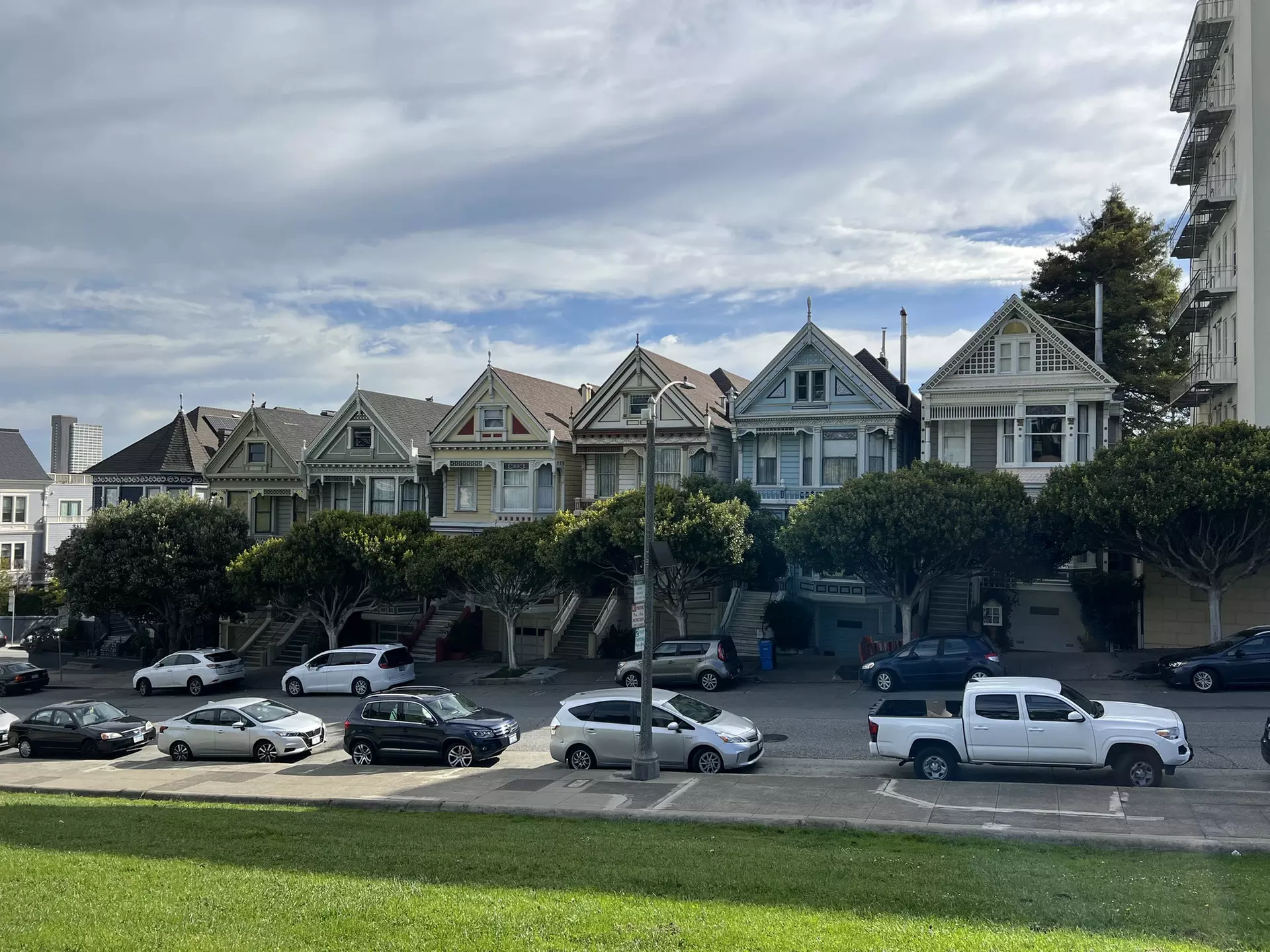 ✈ America’s Great West: A National Parks Expedition from Worldee