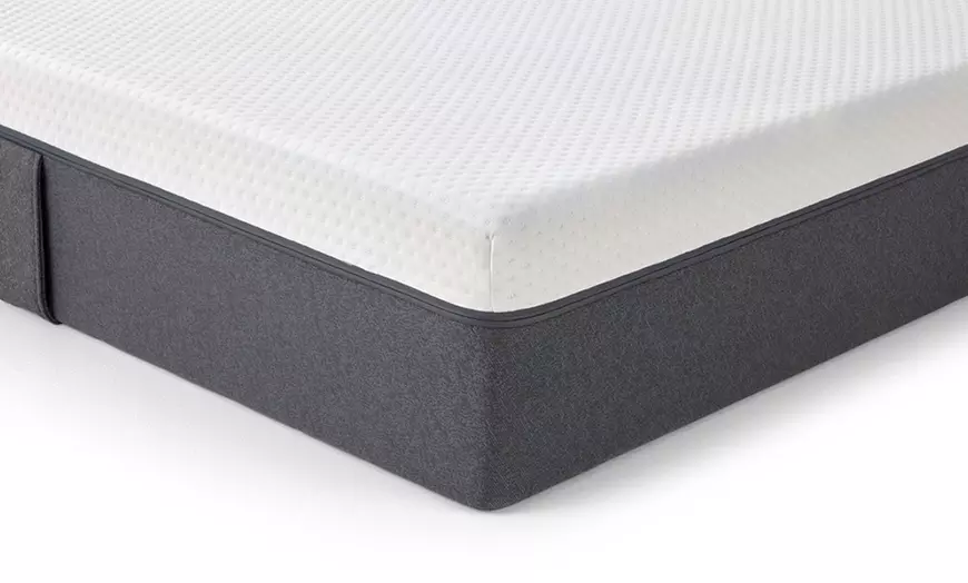 Image 2: Emma One matras of topper