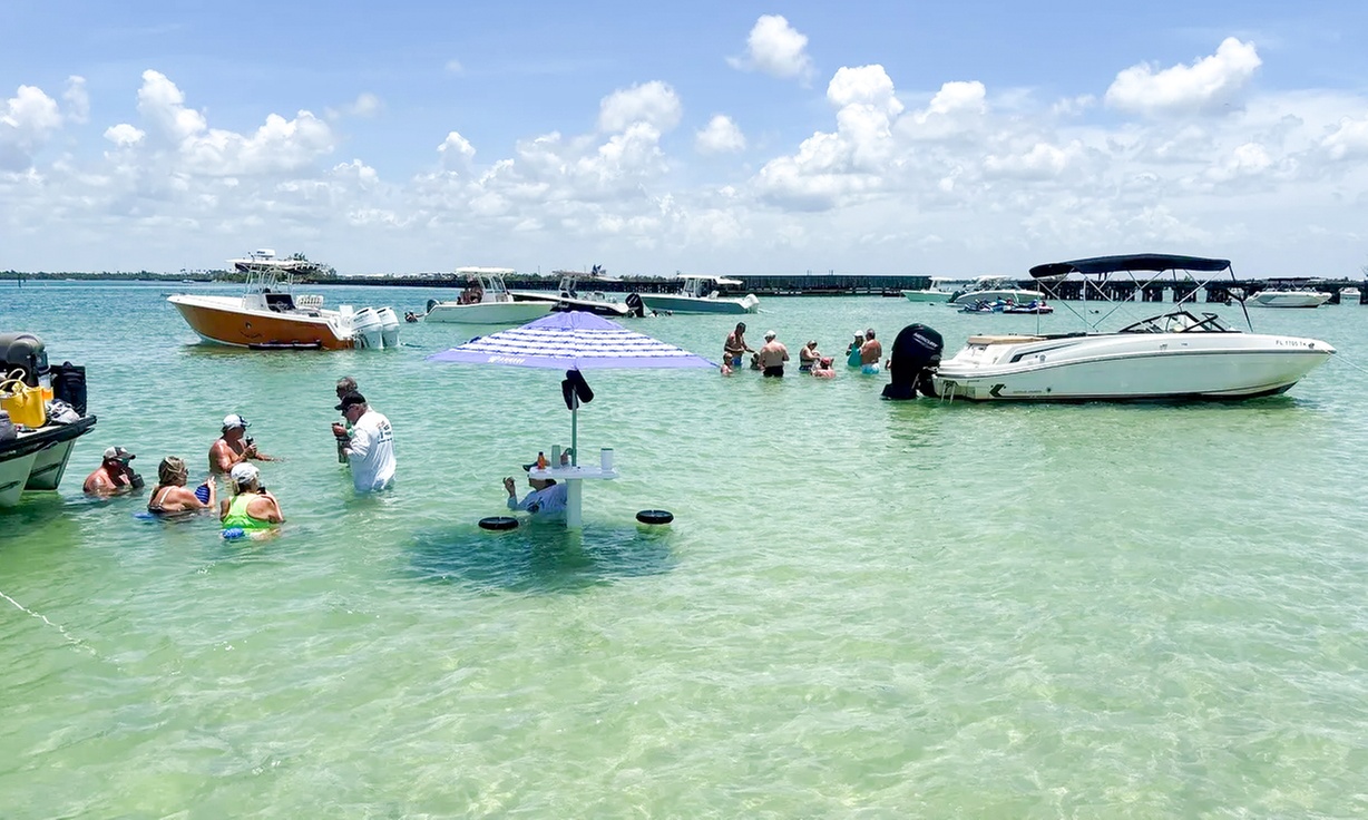 Explore Cabbage Key island Trip with Sandbar, Dolphin Sightings