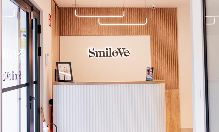 Image 2: Limpieza bucal con opción a radiografía y curetaje de 1 o 2 arcadas