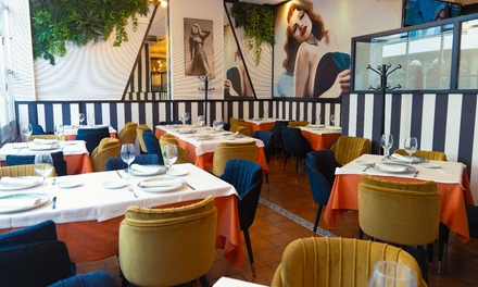 Para 2 personas: Menú con 1 entrante, 2 principales, 1 postre, pan y 2 bebidas - Restaurante Rita