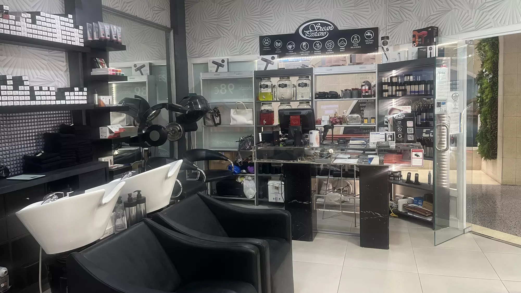 Lifting y tinte de pestañas con tratamiento, laminado de cejas y más