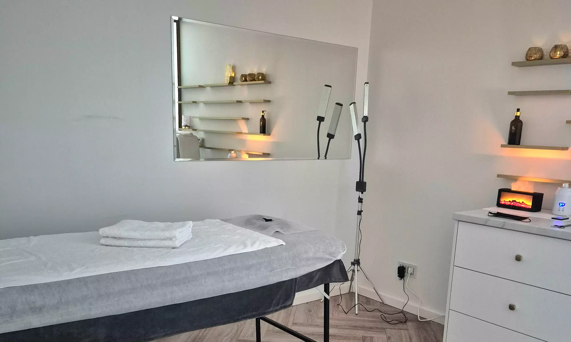 Polynesisch spa-ritueel: massage met warme kokosolie en kokoskommen