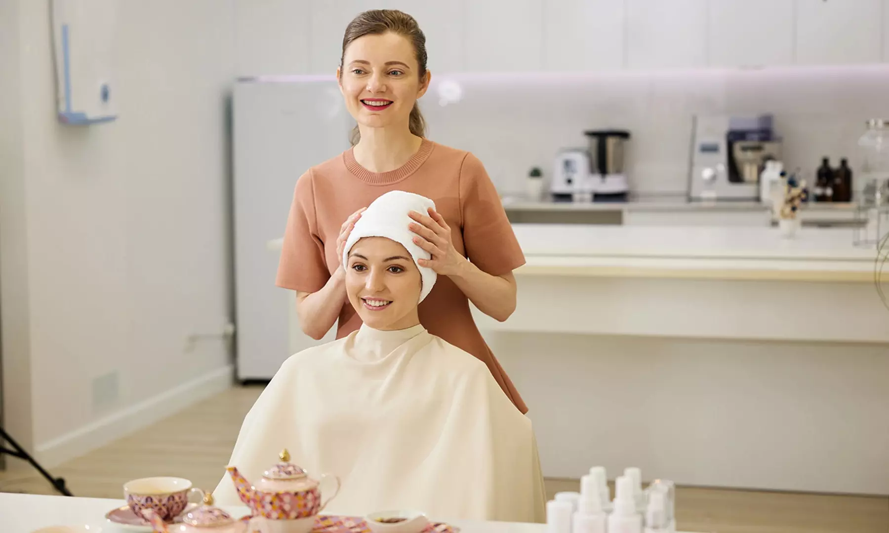 Enjoy 1.5 Hours of Malibu Scalp Therapy or G Spa Hair Session for One