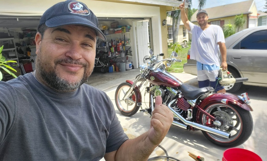 Image 6: Basic Wash, Exterior Wash, Or Full Interior with Exterior Detail