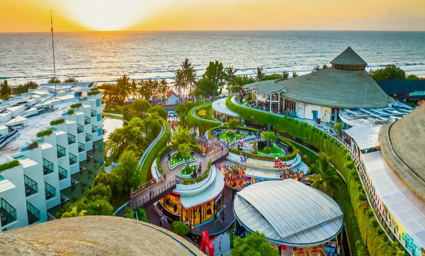 Image 1: Seminyak: 3, 5 or 7 Nights Bali Getaway with Breakfast