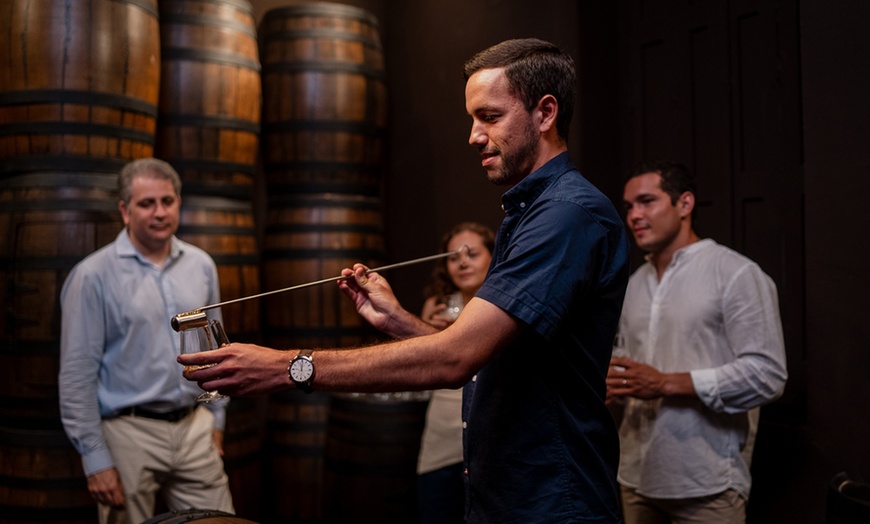 Image 2: Cata de ron para 2 con visita a la barrica y fusión sensorial 