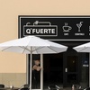 Image 9: Buffet libre de entrantes y burgers para 2 personas con bebida