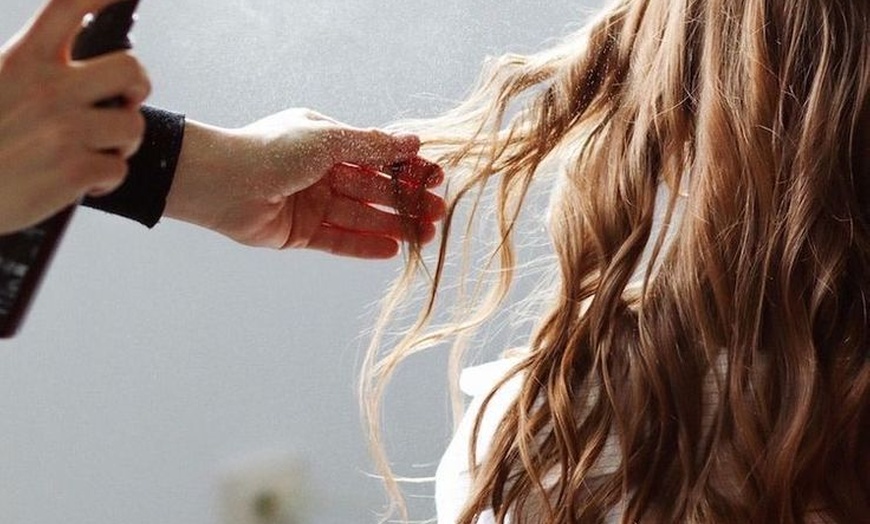 Image 11: Wash, Cut & Blow-Dry With Optional Brazilian keratin treatment 