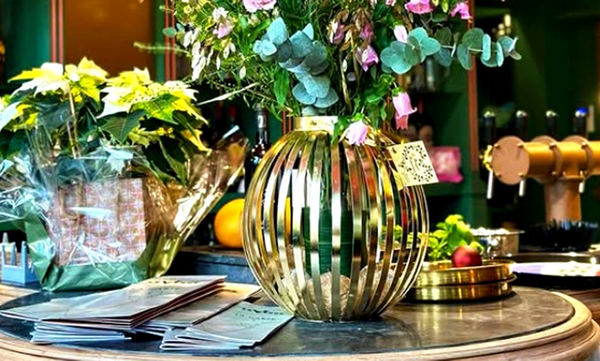 Image 4:  Menu en 3 services pour 1, 2, 4, 6 ou 8 personnes