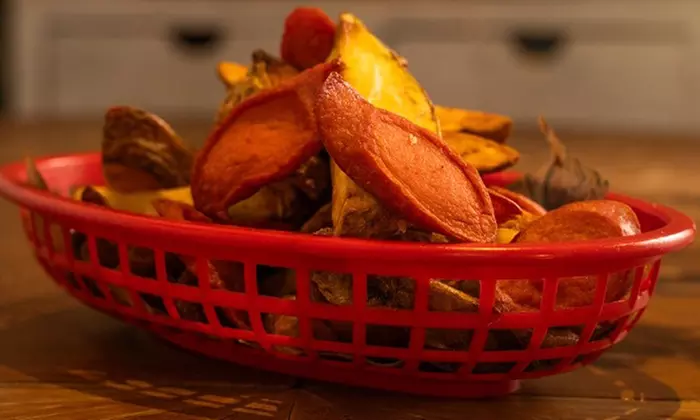 Menú peruano para 2 o 4 personas con bebidas y postres