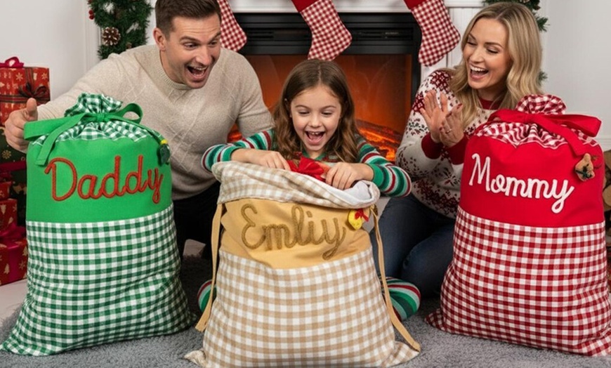 Image 11: Personalisierbare weihnachtliche Socken, Strümpfe, Beutel oder Kissen