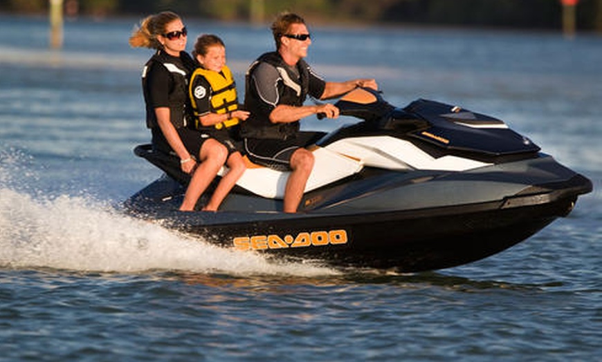 Image 11: Fly High or Ride Waves: 45-Minute Water Adventure

