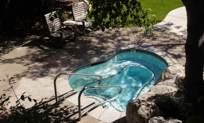 Image 14: Yosemite Family Resort in Sierra Nevada with Pools and River Walk