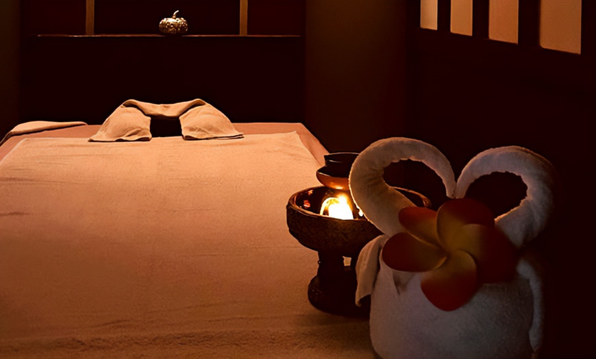 Image 4: 60 oder 90 Min. Thai-Massage für 1 Person