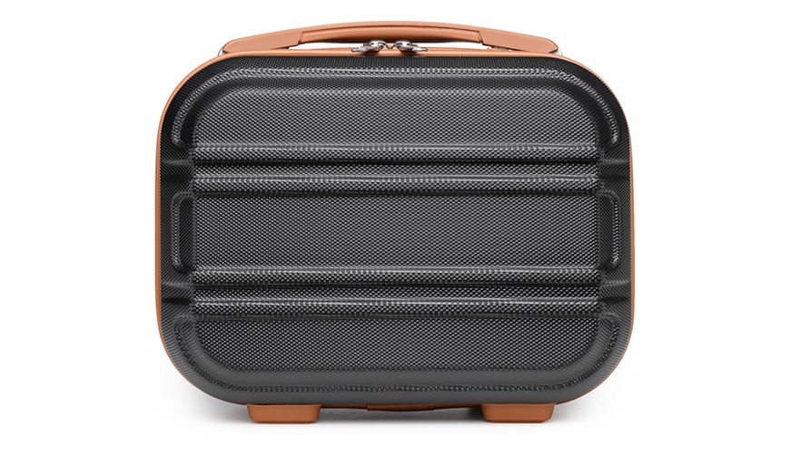 Image 4: Three-Piece Suitcase and Holdall Bag Set