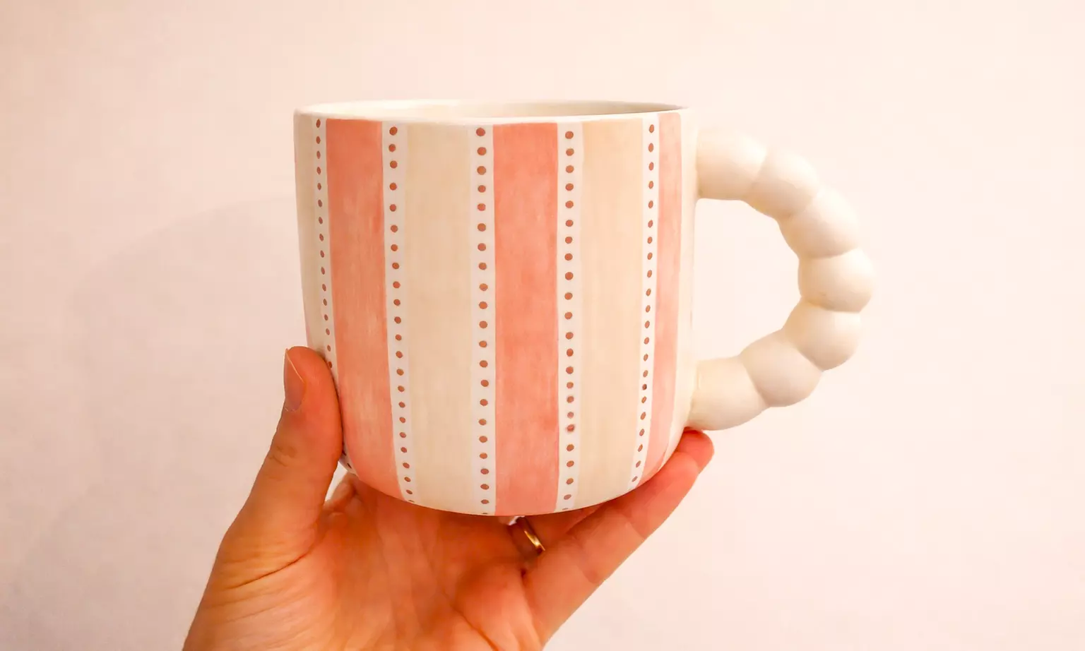 Pinta tu cerámica con bebida para 1, 2 o 4 personas