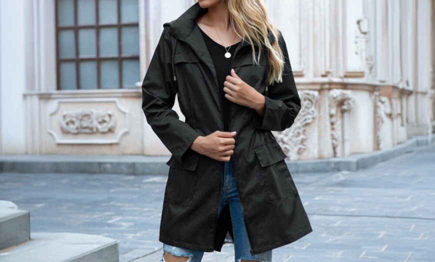 Image 2: Women's Lightweight Hooded Rain Coat
