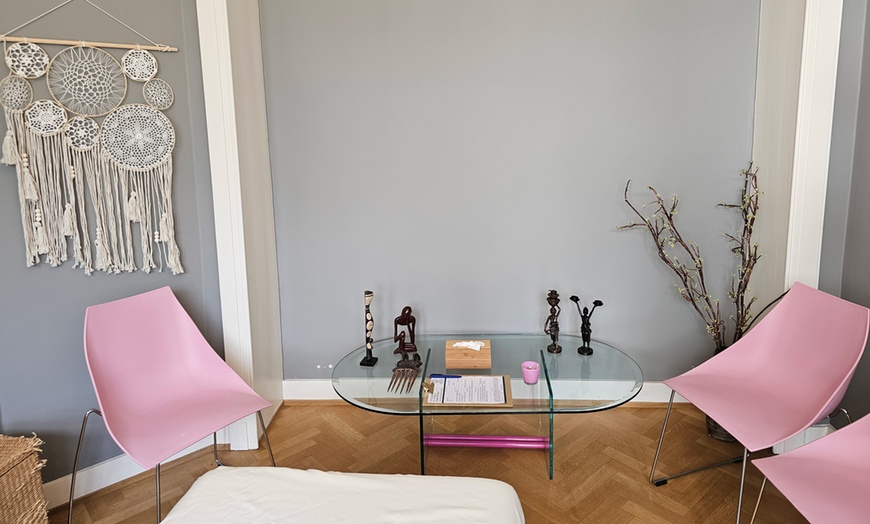 Image 4: Ontspannende, deep tissue of full body massage vlakbij Brussel