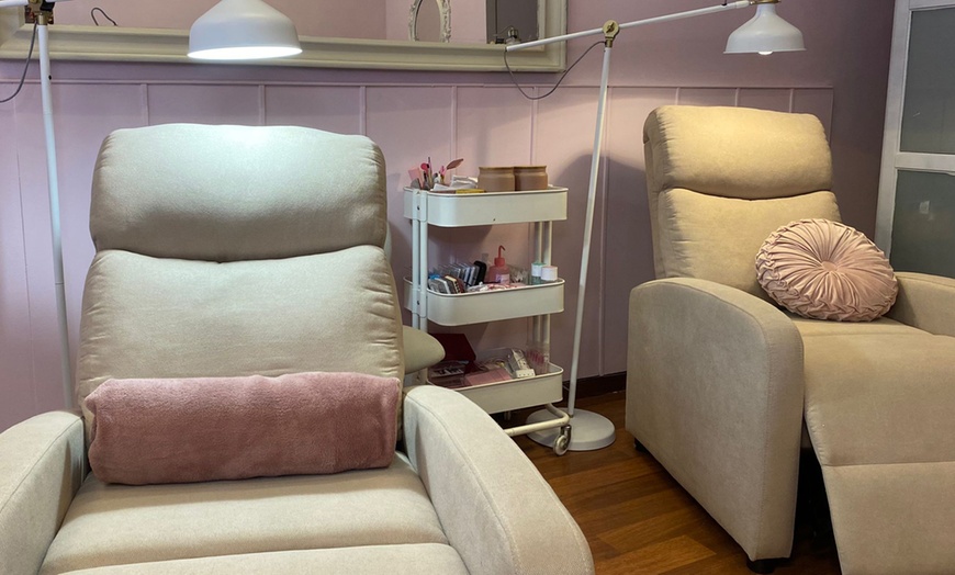 Image 7: Extensiones de pestañas clásicas, híbridas o con volumen ruso 