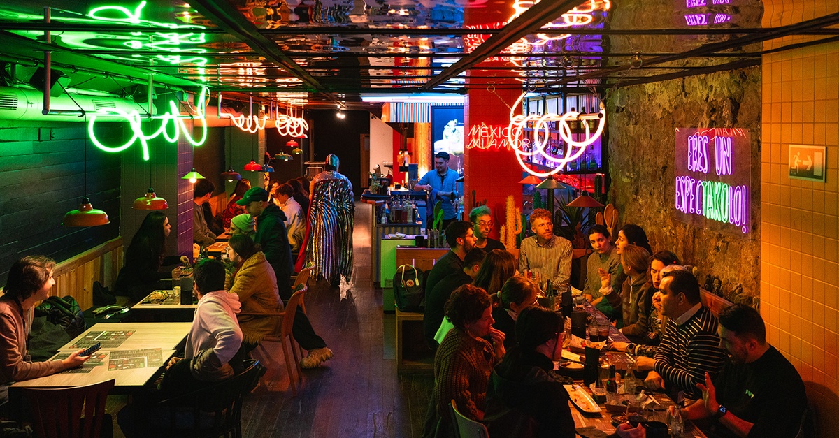 Menú de 10 tacos para dos personas en restaurante mexicano de Barcelona