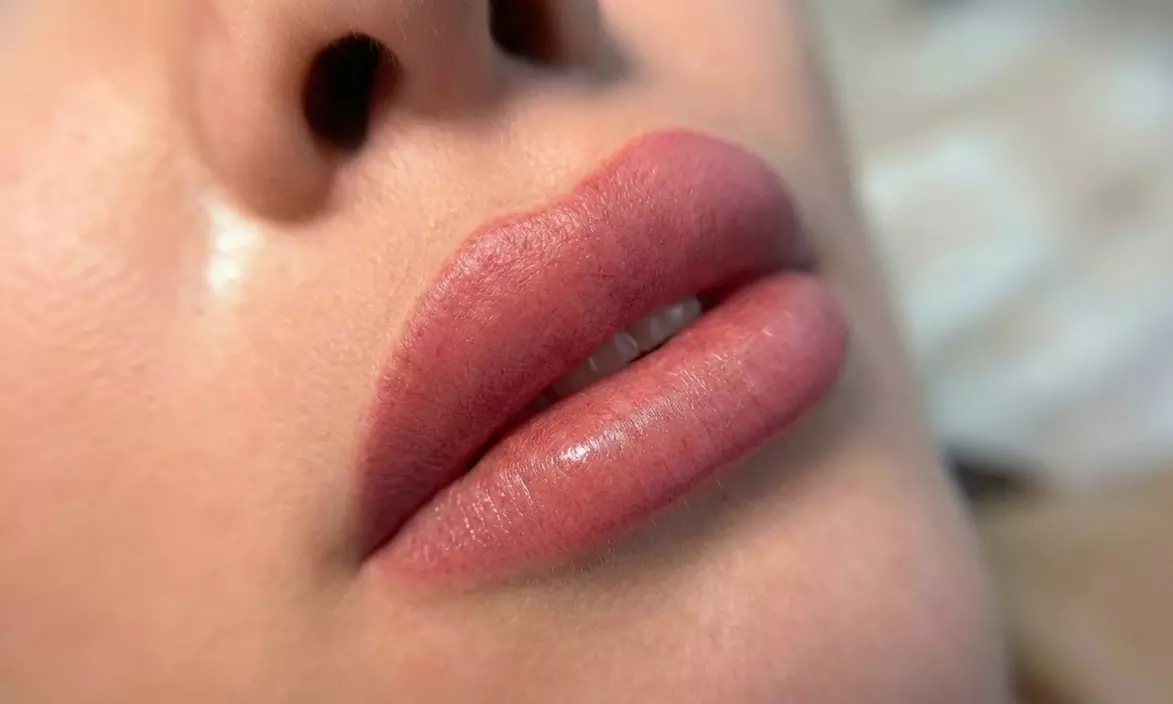 Permanent Make-up nach Wahl inkl. Nachbehandlung für 1 Person