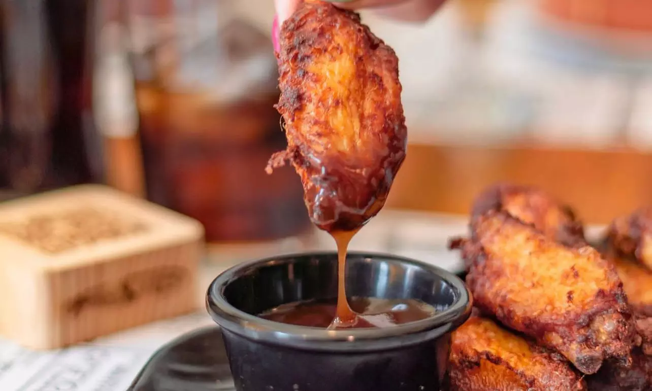 Menú de hamburguesa con opción prémium para 2 o 4 personas